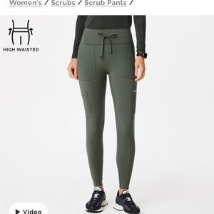 Figs Green Leggings High-Rise Tapered Fit